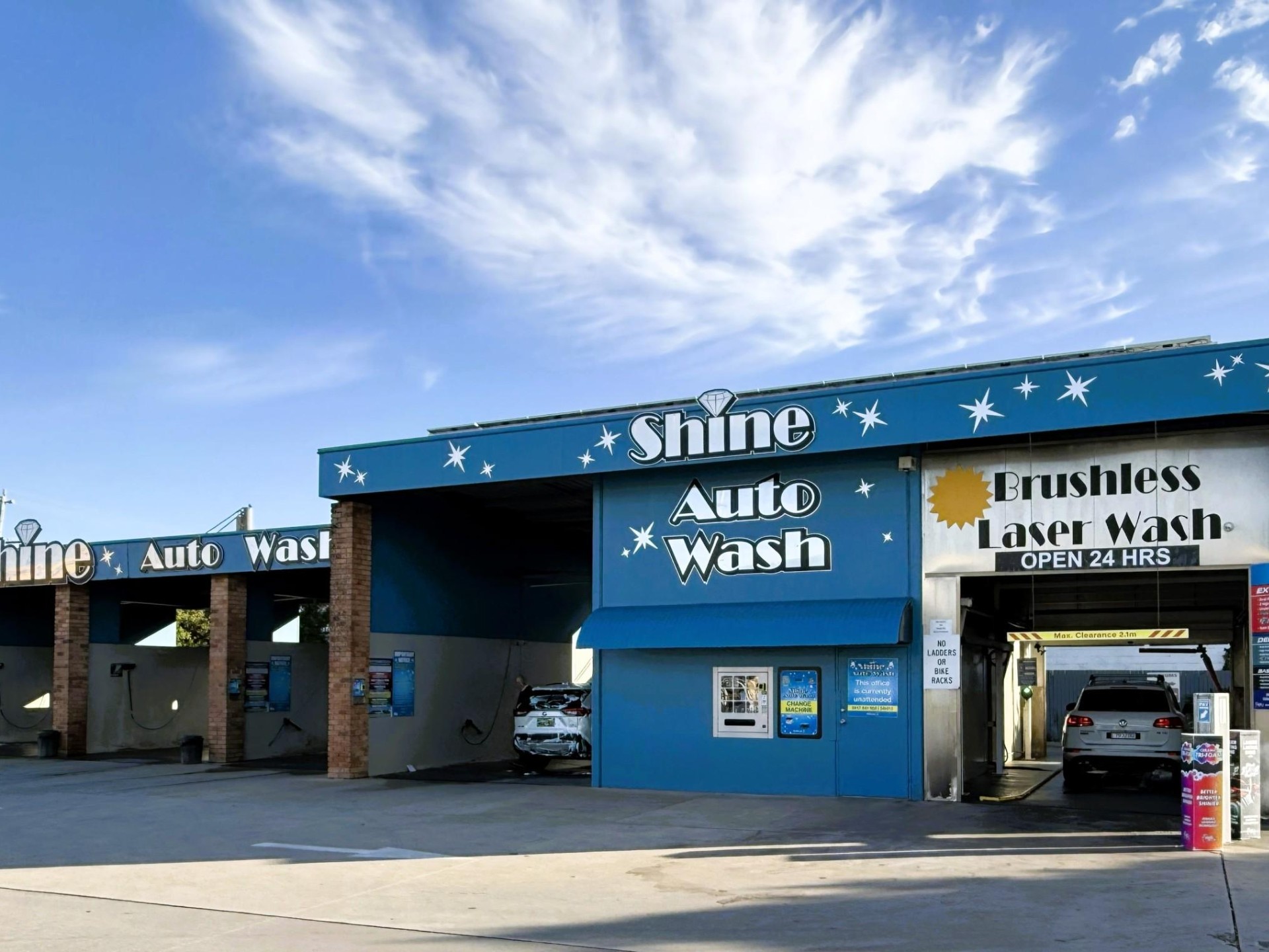 Shine Auto Wash 1350 image 1